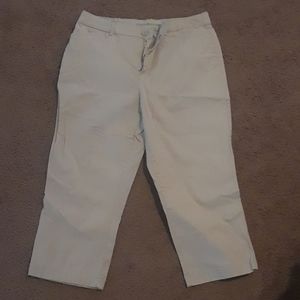 Women's capri pants